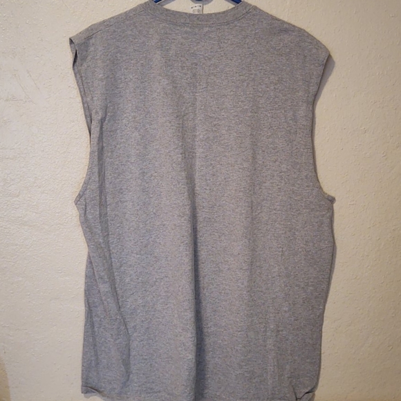 Gilden sleeveless tee. - Picture 2 of 2